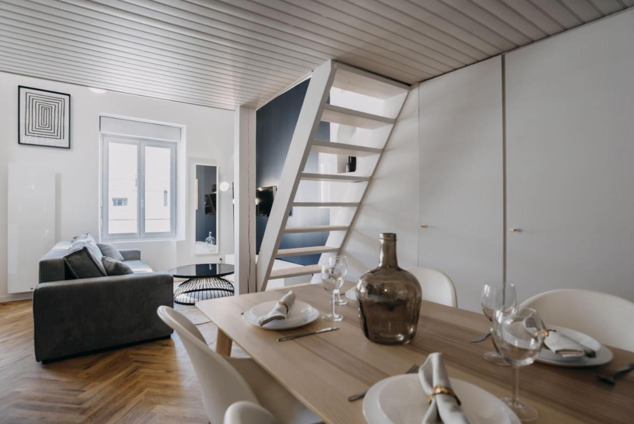 Classic Journey Duplex Centre Ville Cholet Exterior foto